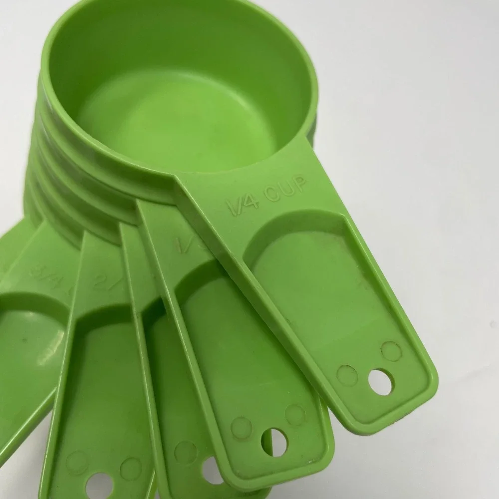 Vintage Tupperware Measuring Cups Set 6 Lime Green Nesting Kitchen Baking Tools